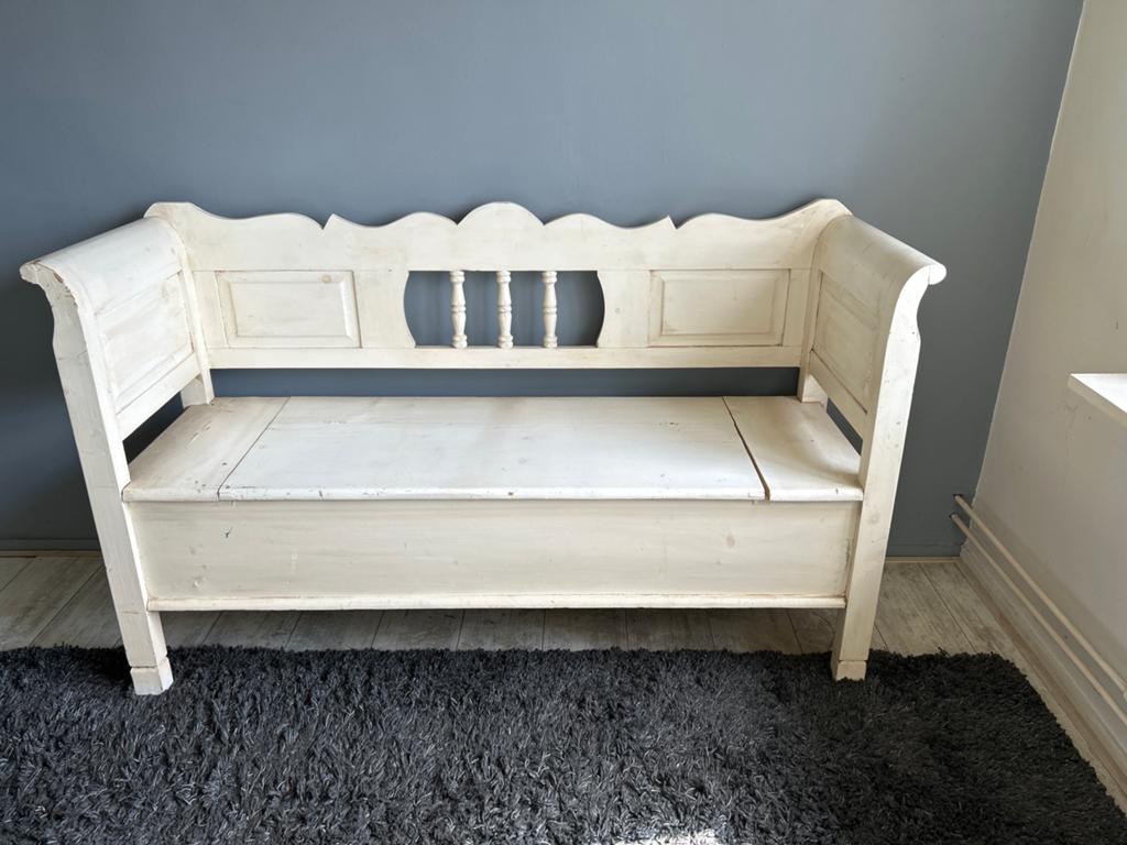 Antieke houten bank met opbergruimte - Crèmewit, Tuin en Terras, Ophalen of Verzenden, Gebruikt, Hout