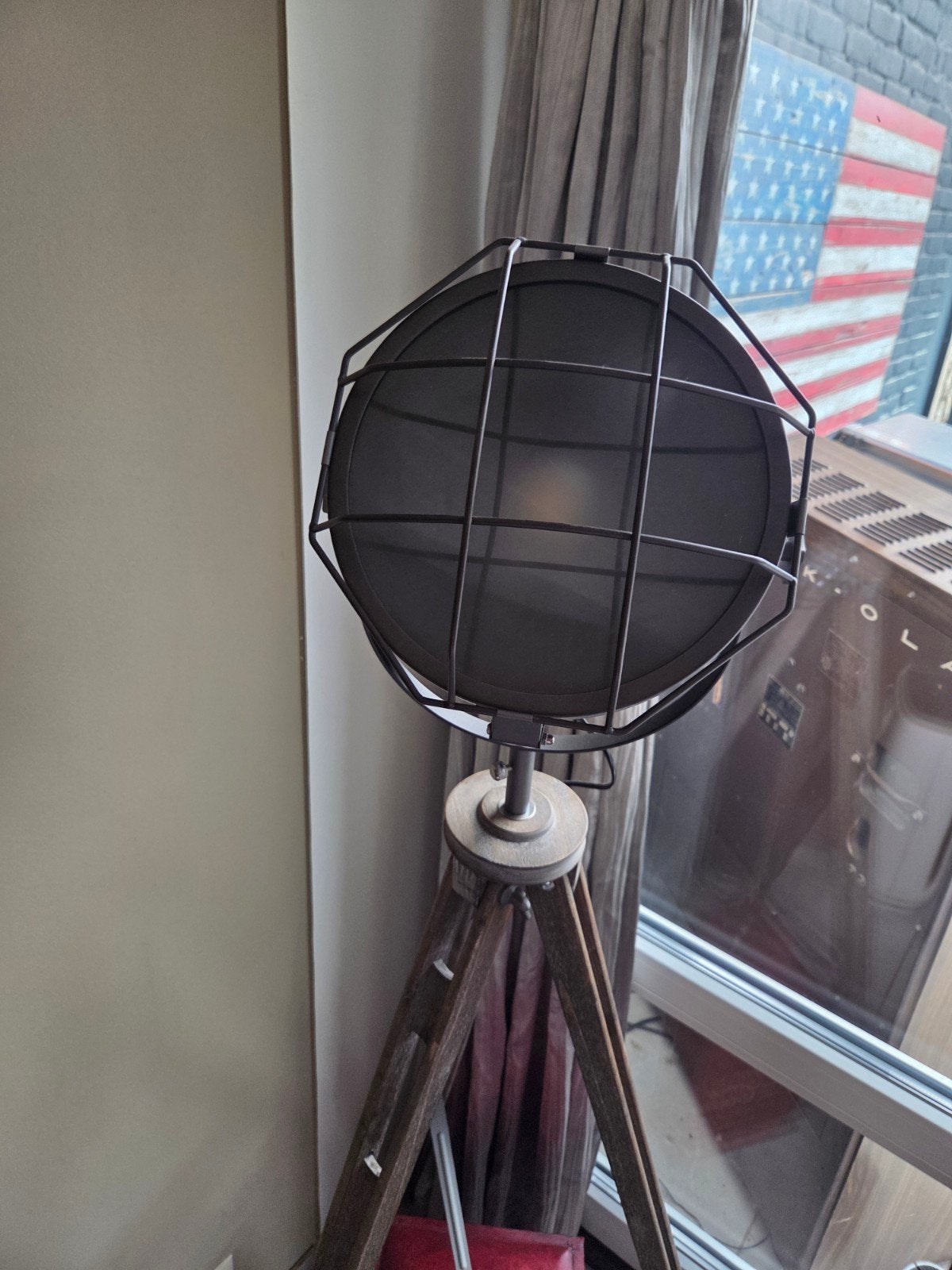 Mooie retro staande lamp met houten poten, Ophalen, 150 tot 200 cm, Hout, Retro, Industrieel