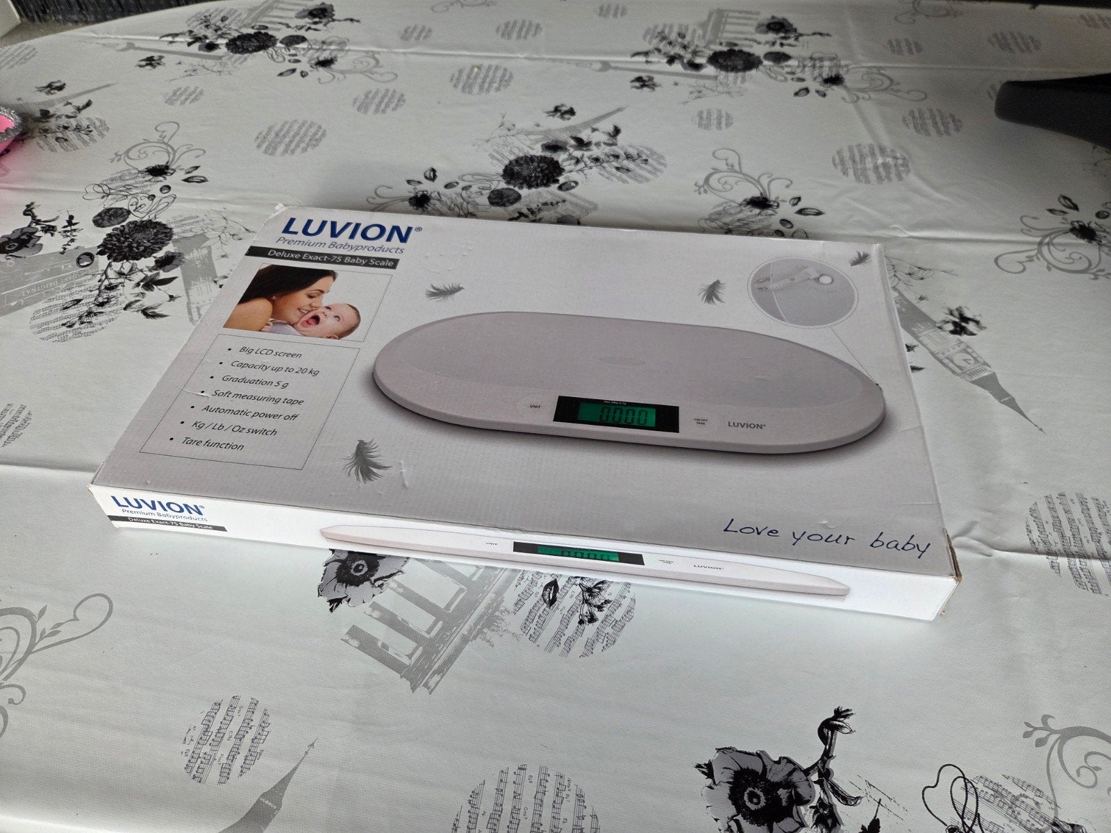 Luvion Babyweegschaal, Ophalen, Zo goed als nieuw