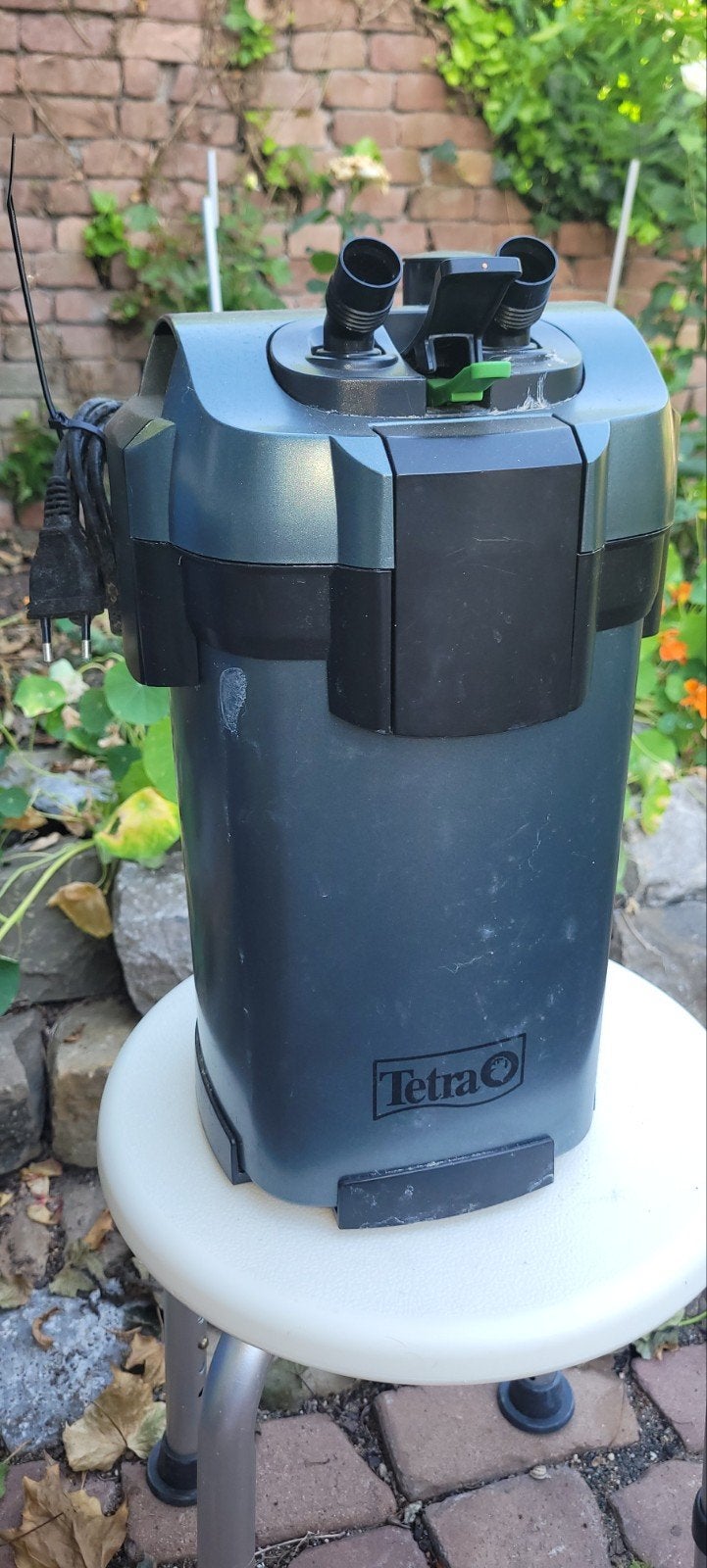 Tetra aquarium filter pomp, Ophalen