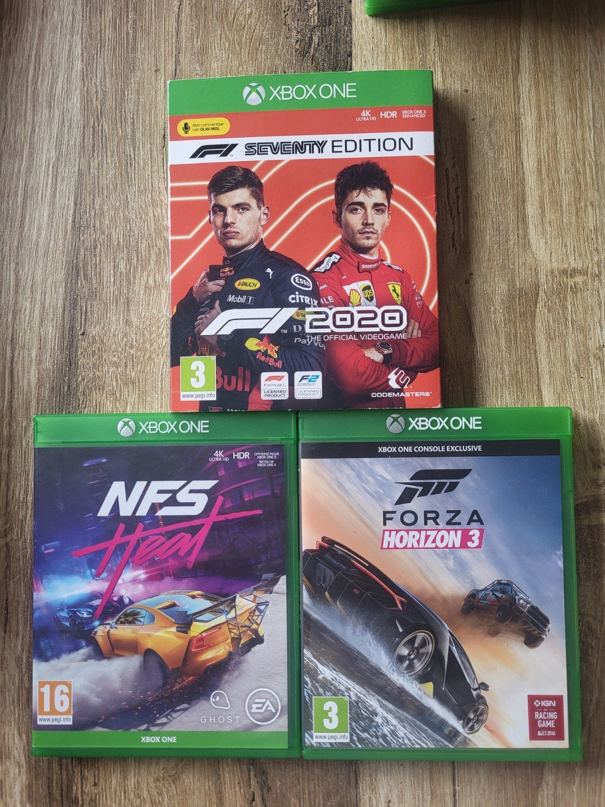 Xbox One Racegame Bundel: F1 2020, NFS Heat, Forza Horizon 3, Online, Gebruikt, Racen en Vliegen, Ophalen of Verzenden