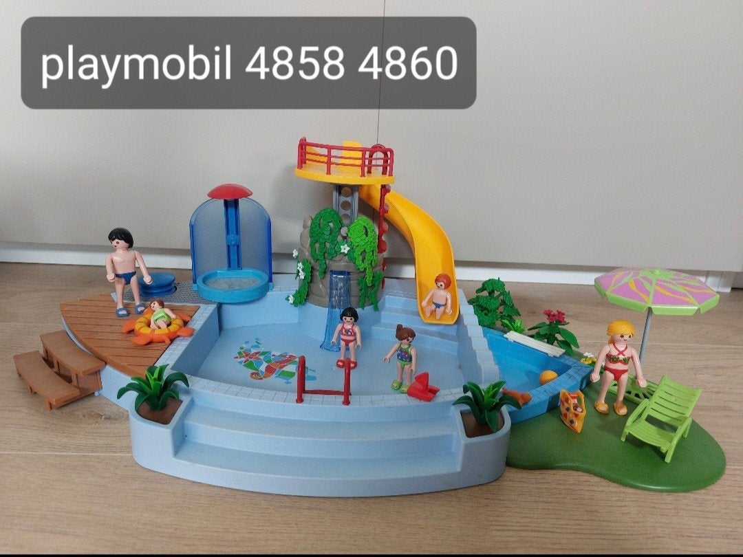Playmobil Zwembad met glijbaan en figuren (4858 & 4860), Kinderen en Baby's, Speelgoed | Playmobil, Complete set, Overige typen
