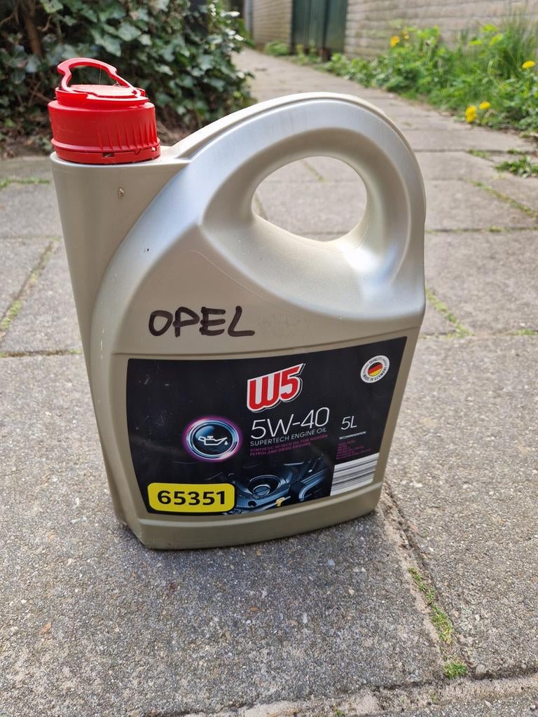 W5 5W-40 Supertech motorolie, bijna vol, Ophalen
