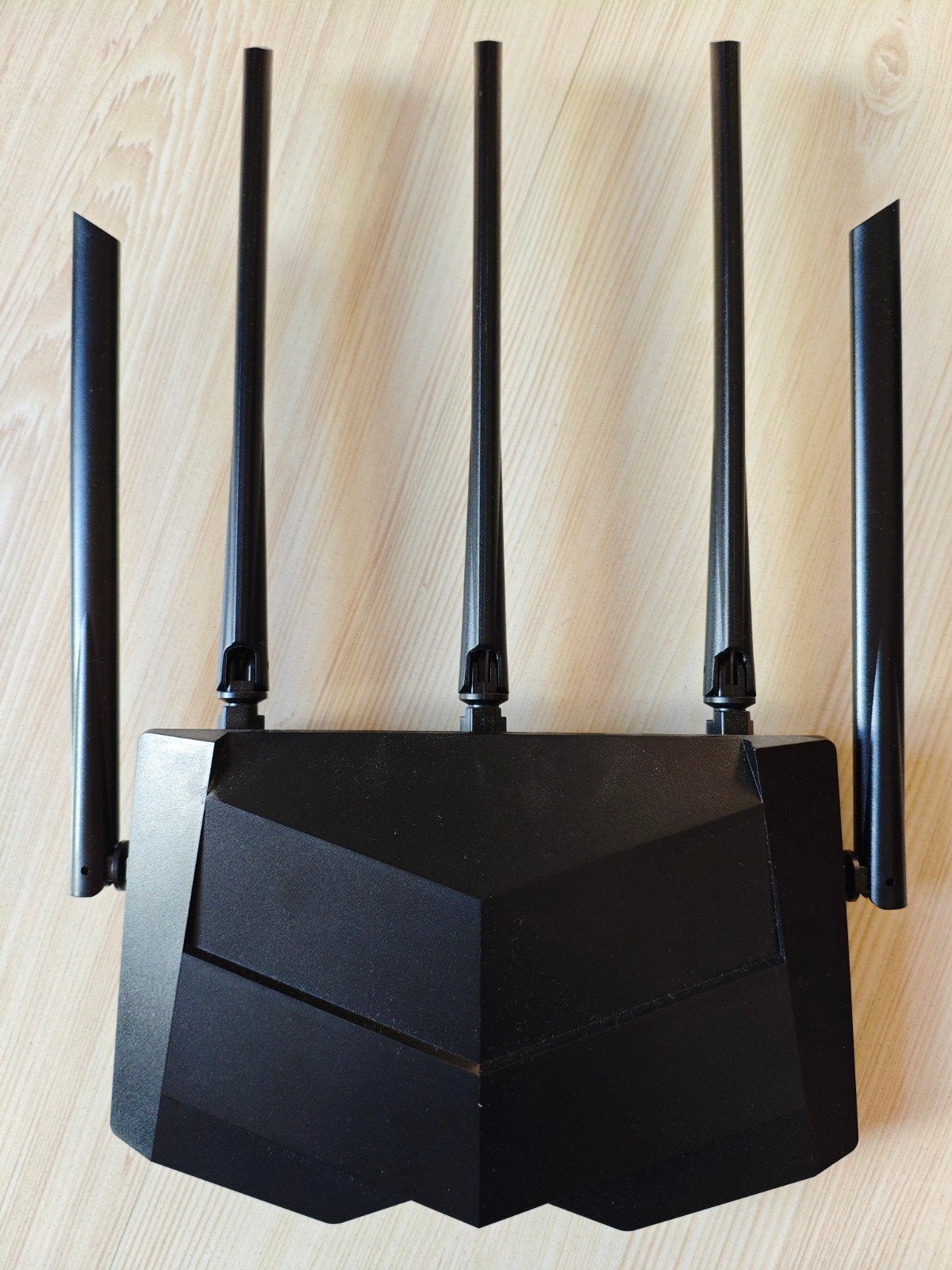 Tenda AC11 dual band gigabit AC1200 WiFi router, Ophalen of Verzenden