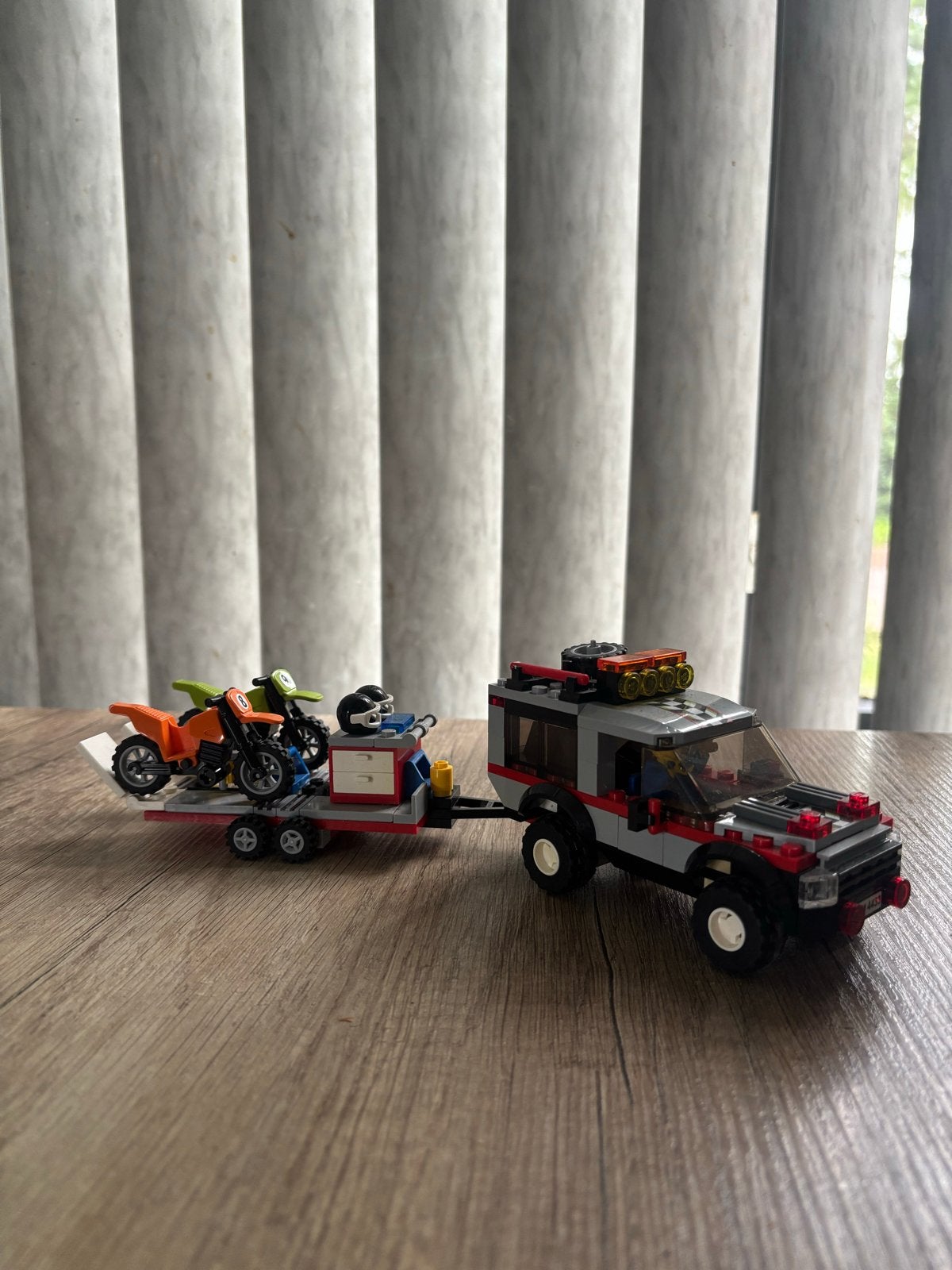 Lego City 4x4 met motortrailer en crossmotoren, Ophalen, Gebruikt, Overige merken