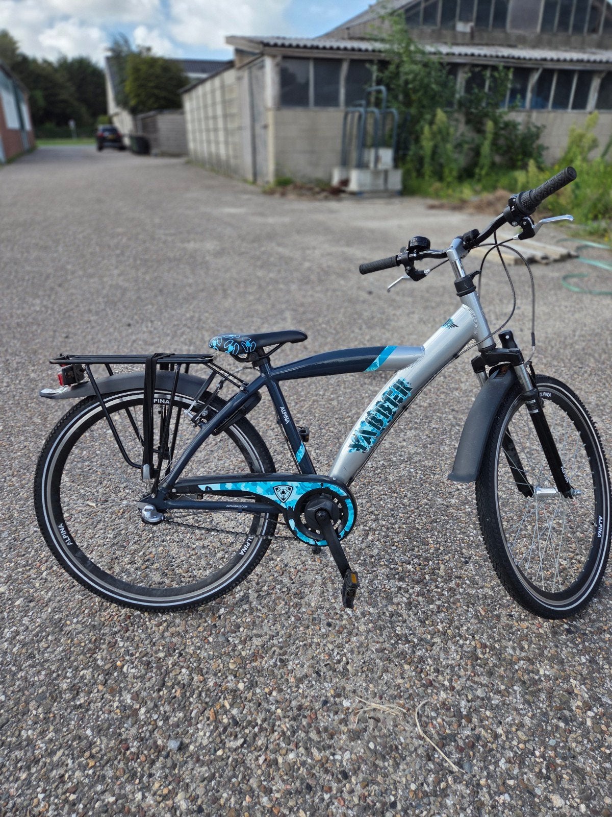 Alpine Yabber jongensfiets - Zo goed als nieuw, Fietsen en Brommers, Velgrem, Versnellingen, Zo goed als nieuw, 20 inch