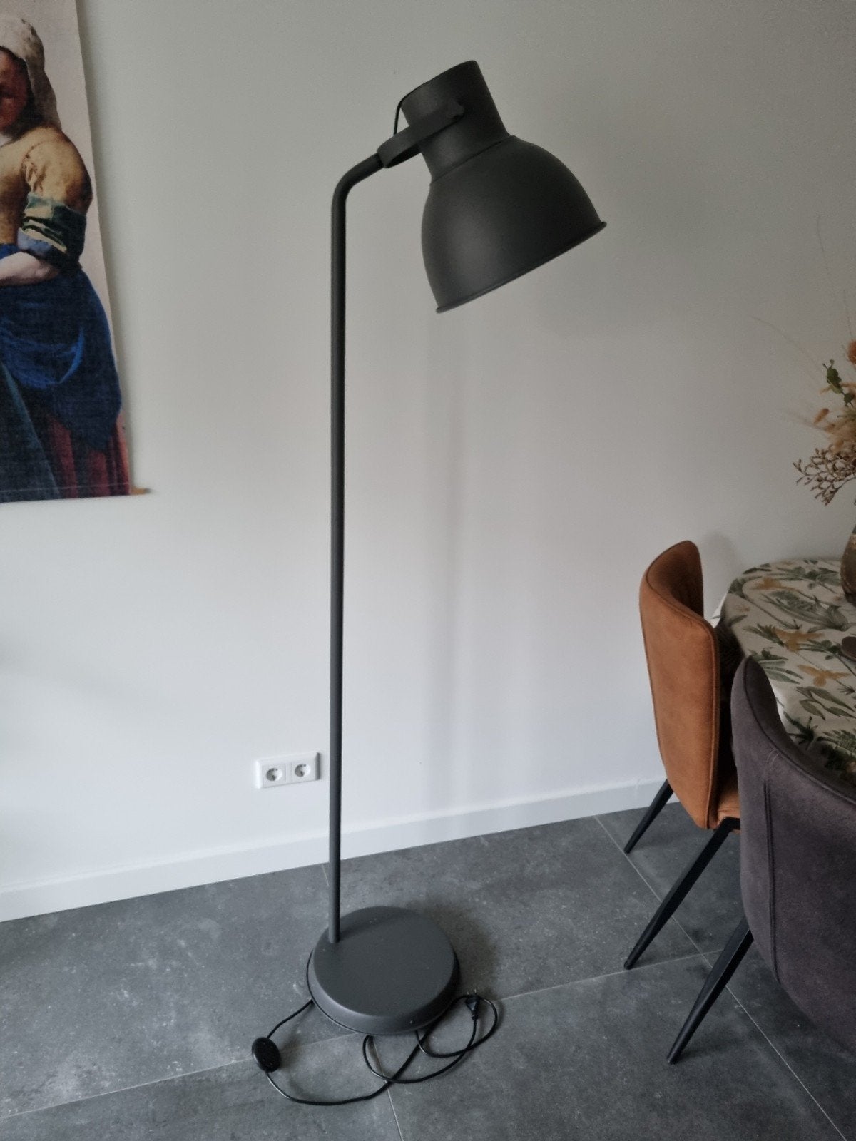 IKEA HEKTAR Staande lamp, donkergrijs, Ophalen, Industrieel, Modern, E27 (groot), Zo goed als nieuw