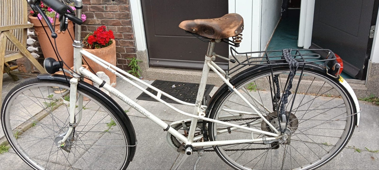 Peugeot damesfiets met versnellingen en lage instap, Fietsen en Brommers, Velgrem, Versnellingen, Ophalen, Overige merken