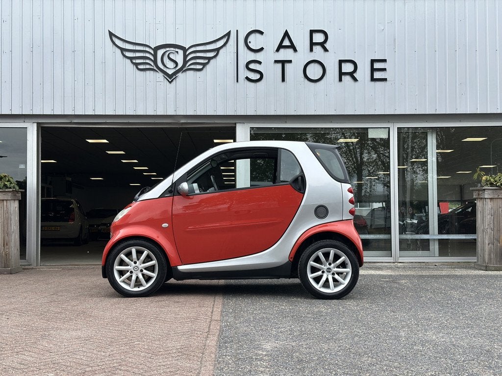 Smart Fortwo Coupé 0.7 truestyle |ELK.RAMEN|PANO|NAP|LM VEL, Achterwielaandrijving, 18 €/maand, Origineel Nederlands, Bedrijf