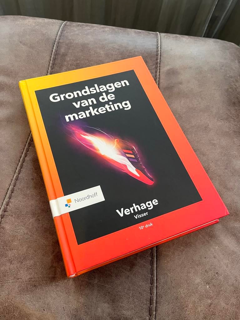 Grondslagen van de marketing 10e druk, Boeken, Ophalen of Verzenden, Gamma, Gelezen, HBO