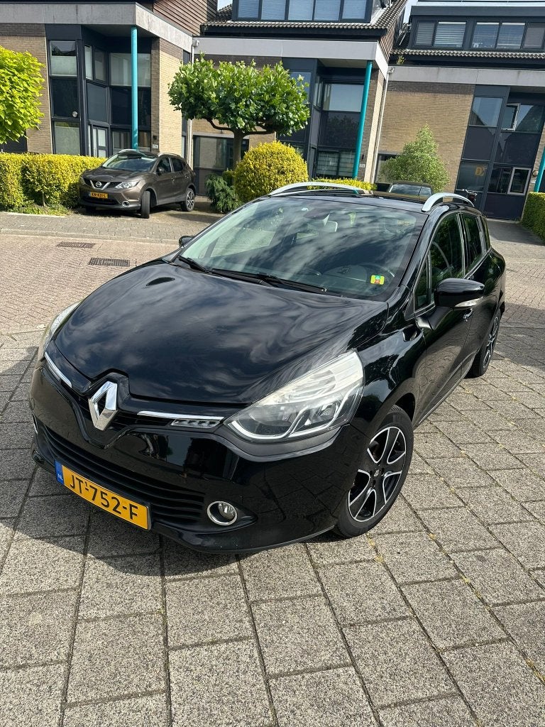Renault Clio 0.9 TCE 90 Estate 2016 Zwart, Auto's, Voorwielaandrijving, Zwart, 580 kg, 1064 kg