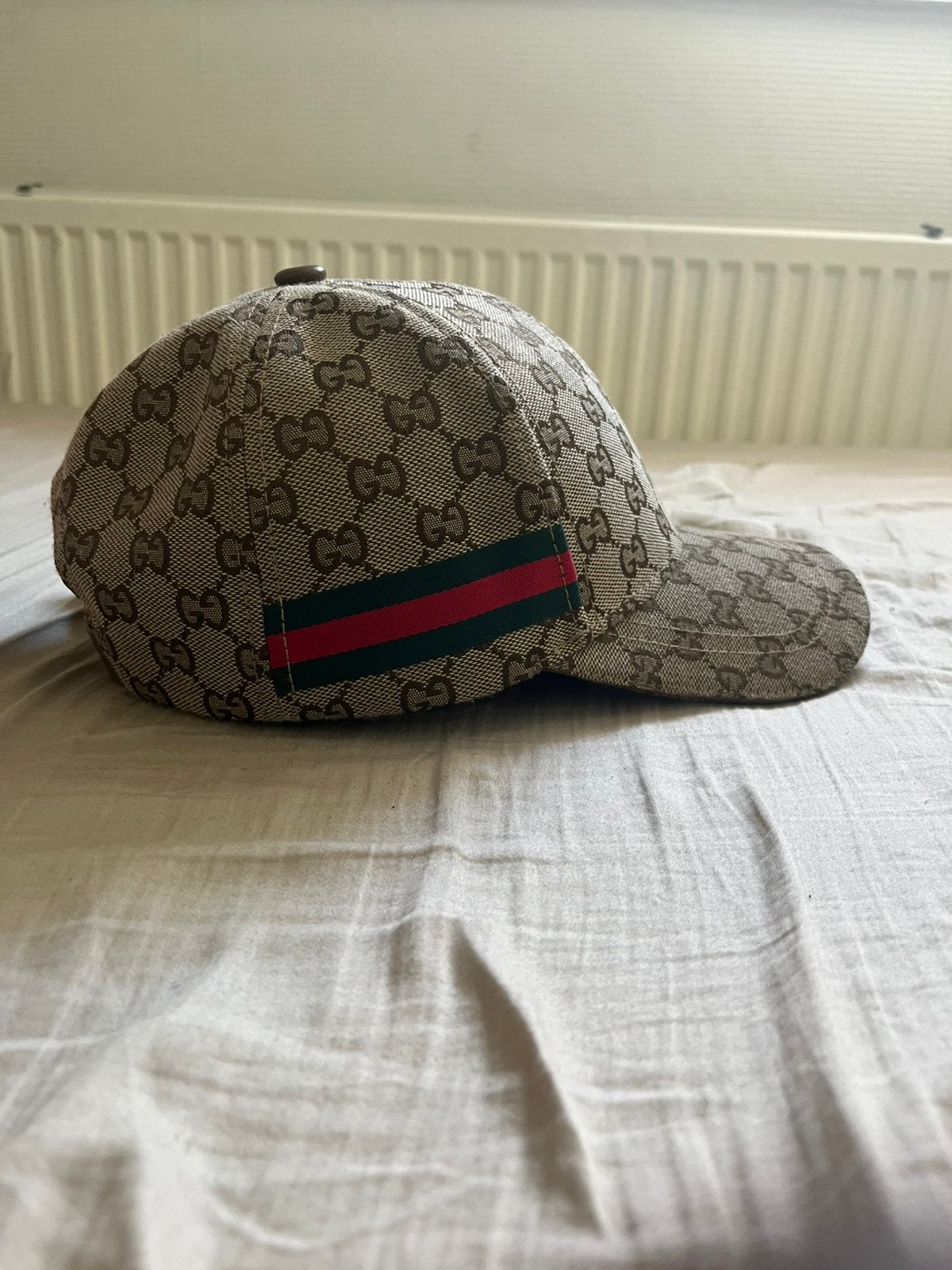 Gucci pet kaki, Ophalen of Verzenden, Zo goed als nieuw