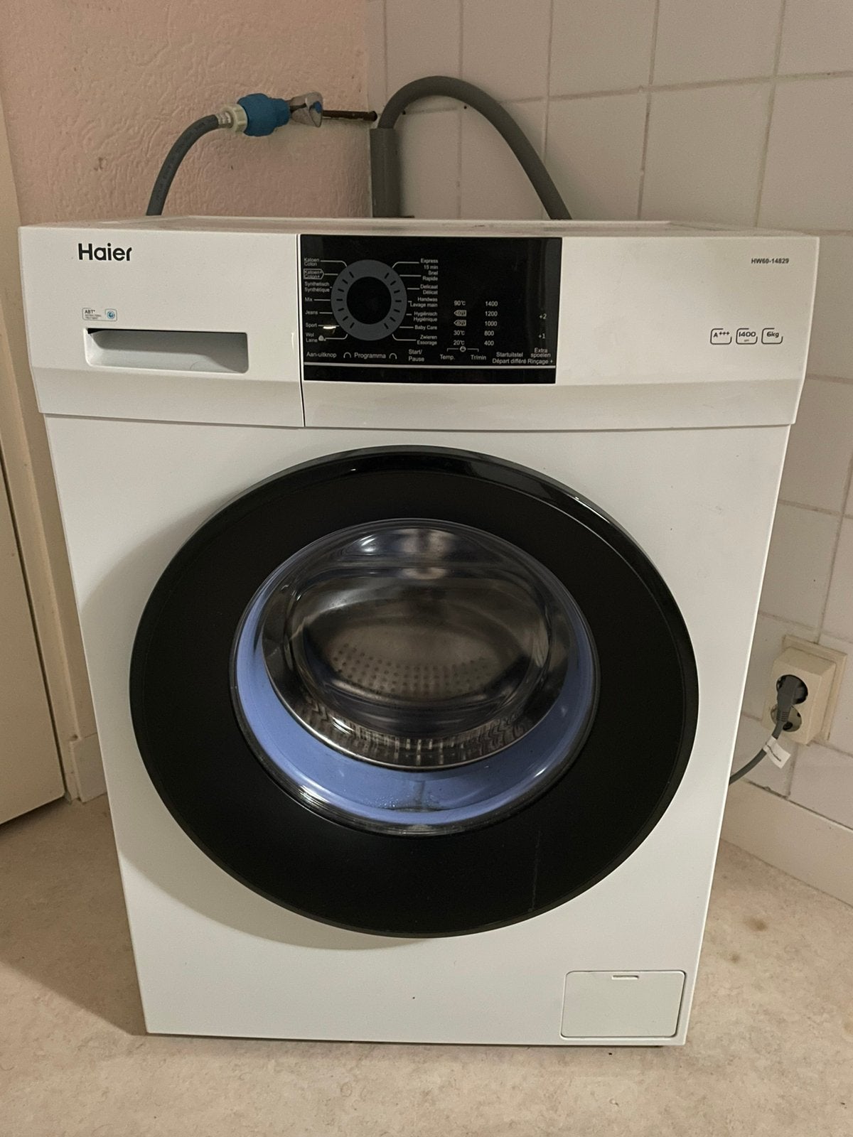 Wasmachine, Witgoed en Apparatuur, Ophalen, 1200 tot 1600 toeren, Gebruikt, 4 tot 6 kg