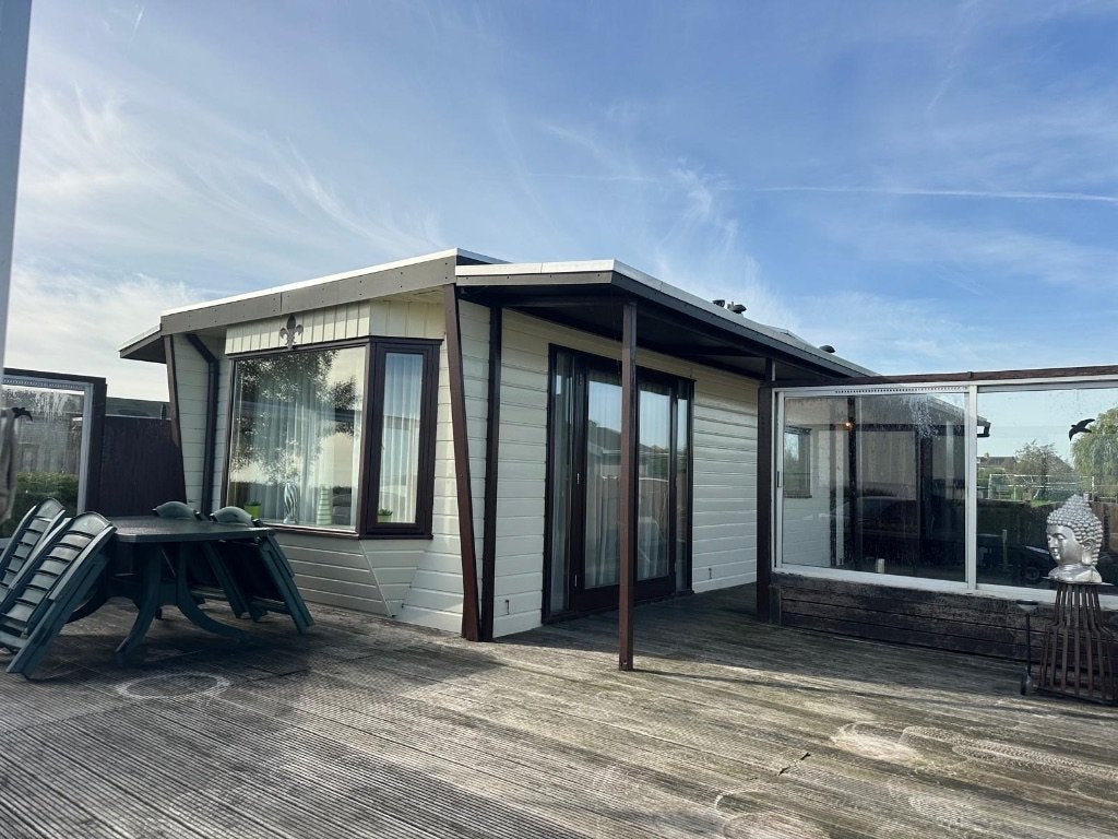 Houten Chalet dubbelglas 2 slaapkamers incl transport NL ♦️, Tot en met 4