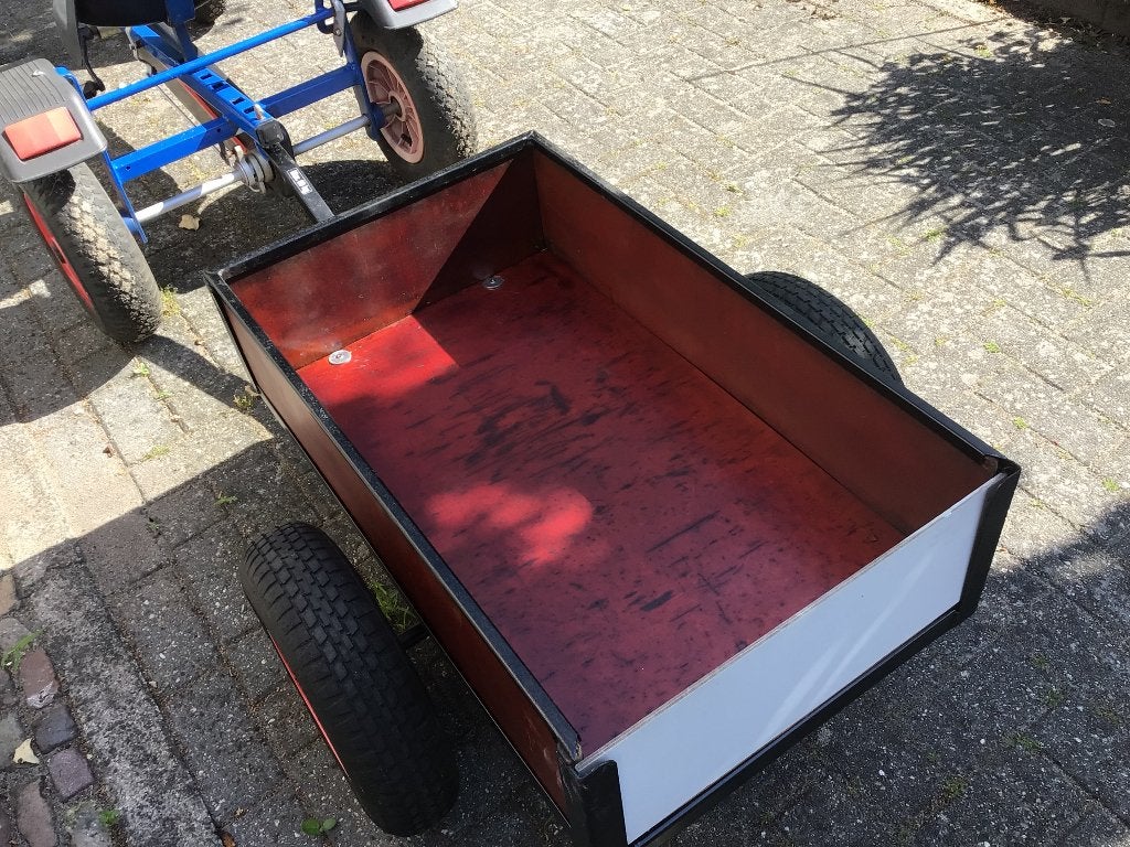 Berg skelter aanhanger, Ophalen, Zo goed als nieuw, Berg