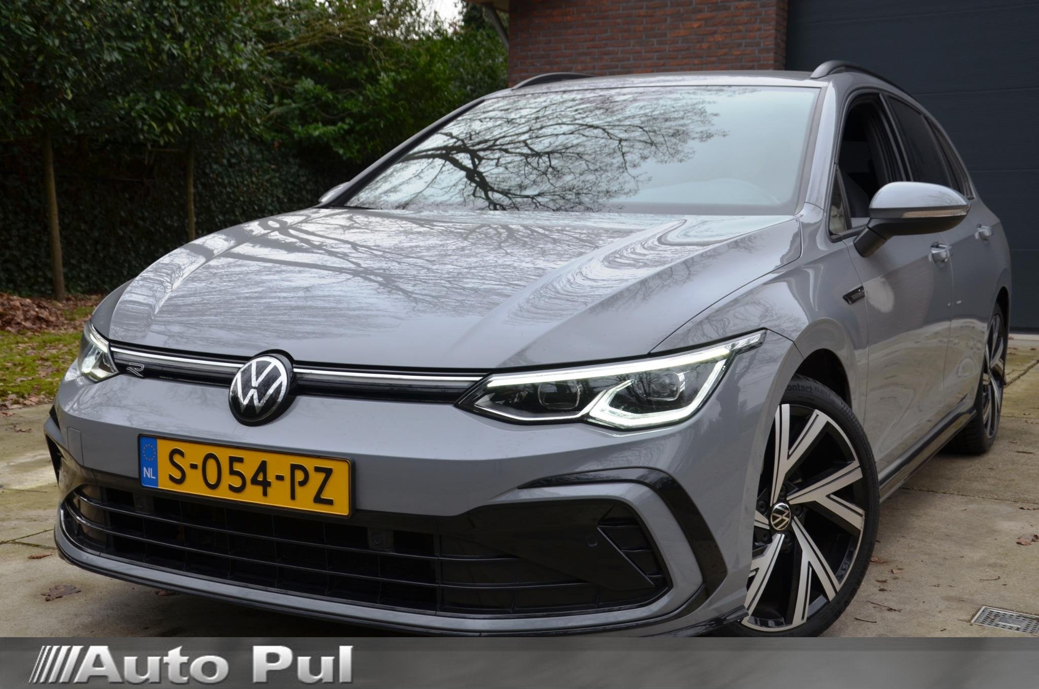 Volkswagen Golf Variant 1.5 eTSI R-Line Business Automaat/Di, Stof, 4 cilinders, 700 kg, Origineel Nederlands