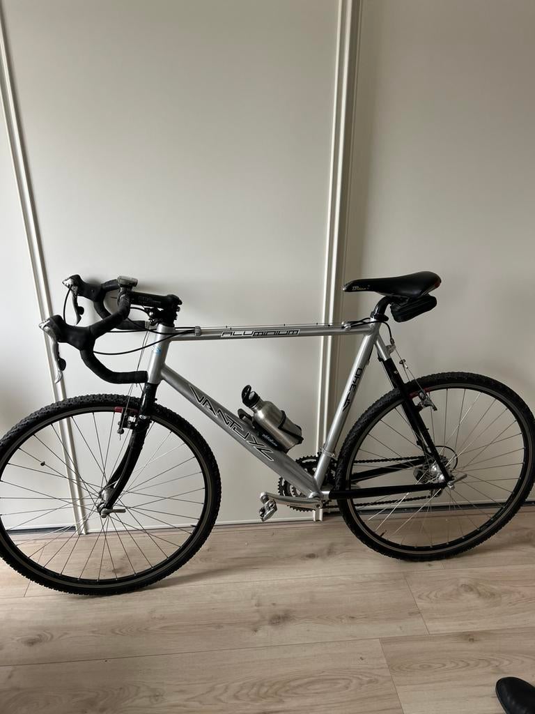 Van Tuyl, Fietsen en Brommers, Fietsen | Racefietsen, Minder dan 10 versnellingen, Aluminium, Zo goed als nieuw, Ophalen