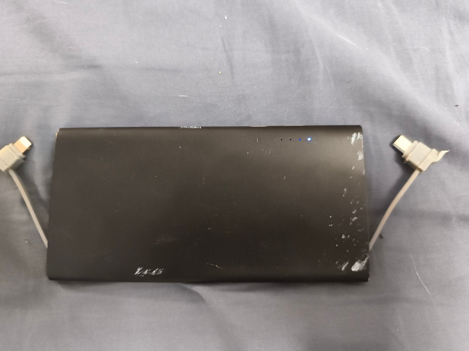 Powerbank met iPhone lader en andere lader, Telecommunicatie, Powerbanks, Ophalen, Nieuw