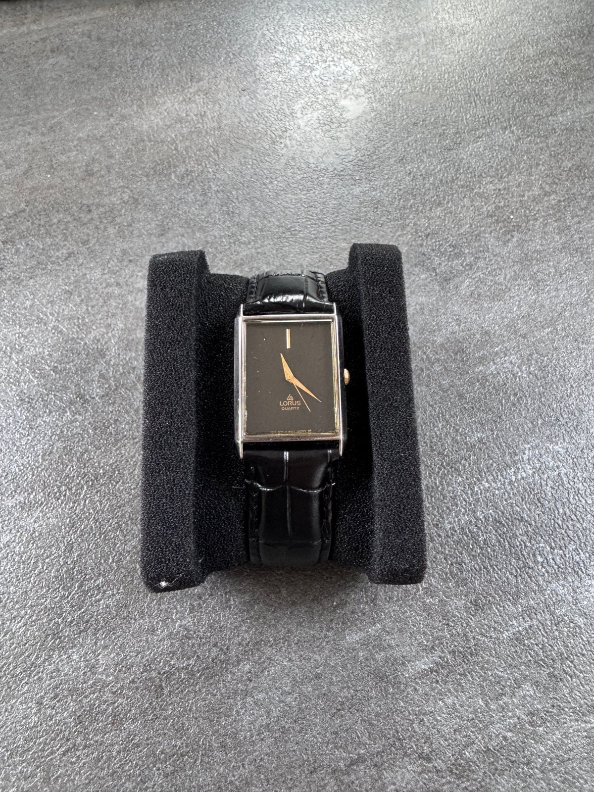 Lorus Tank Style Quartz Watch V515-5300 Black Dial., Ophalen of Verzenden, Zo goed als nieuw, Staal, Overige merken
