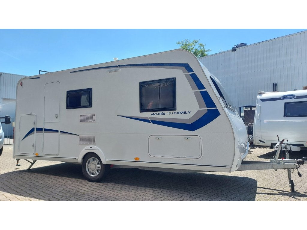 Caravelair Antares Family 486 Model 2019, Incl voortent, Standaardzit, Dwarsbed, Bedrijf, Tot en met 6