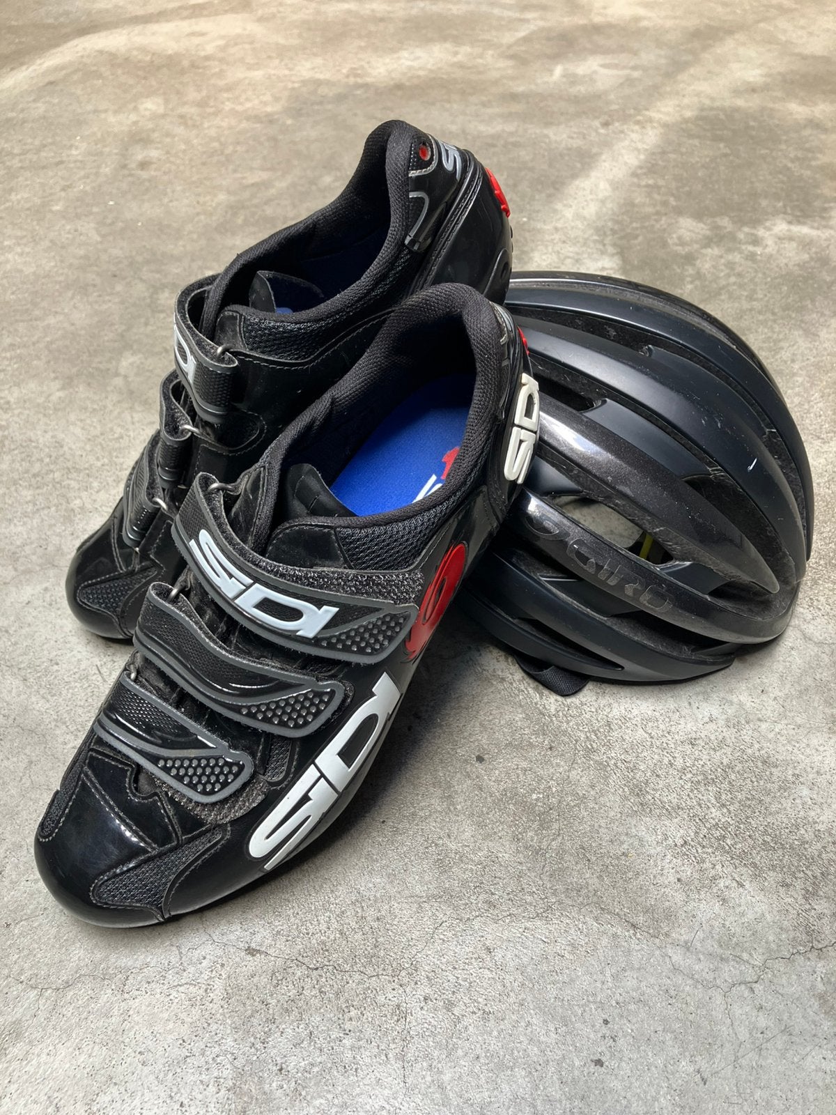 Sidi fietsschoenen maat 43 en Giro fietshelm maat M, Ophalen of Verzenden, Gebruikt, Schoenen