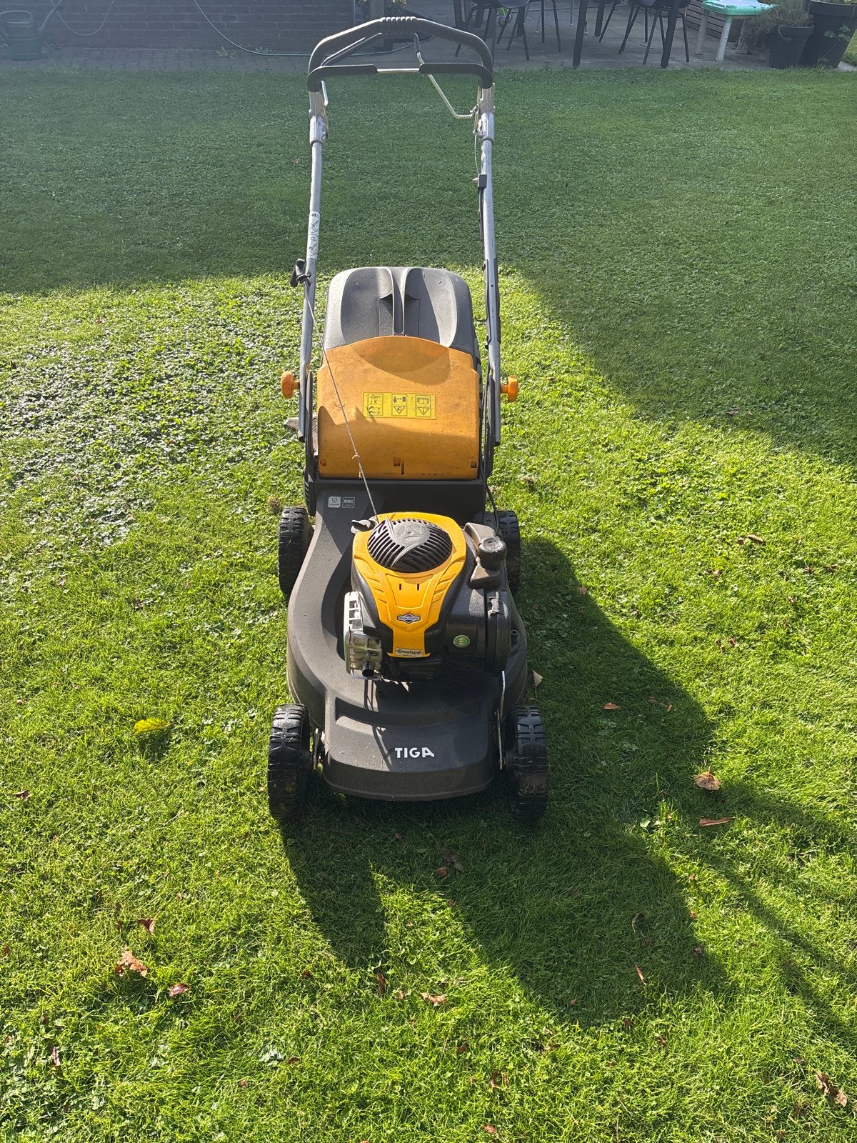 STIGA grasmaaier met krachtige 150cc Briggs & Stratton motor, Ophalen of Verzenden, Gebruikt, Benzine-grasmaaier, Opvangzak
