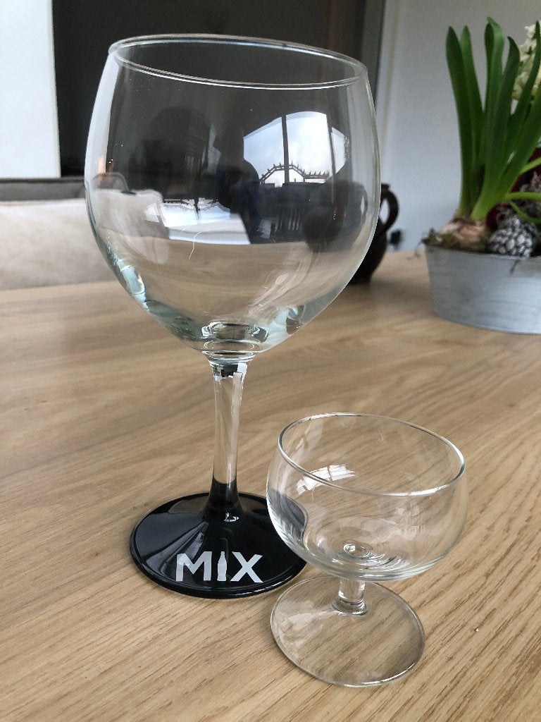 Gin tonic ballon mix glas en likeurglas, Ophalen, Zo goed als nieuw