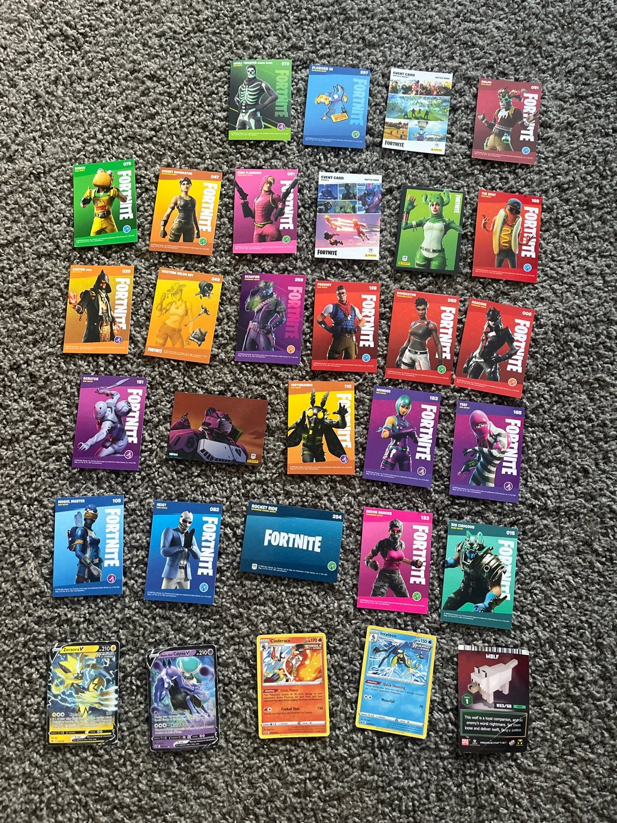 Fortnite en Pokémon kaarten - Diverse collectie, Hobby en Vrije tijd, Ophalen of Verzenden, Gebruikt, Meerdere kaarten
