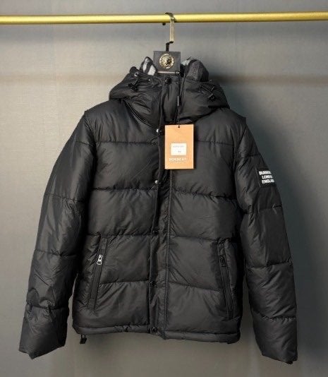 Burberry Puffer Jacket Zwart - Maat L, Ophalen of Verzenden, Zo goed als nieuw, Maat 52/54 (L), Zwart