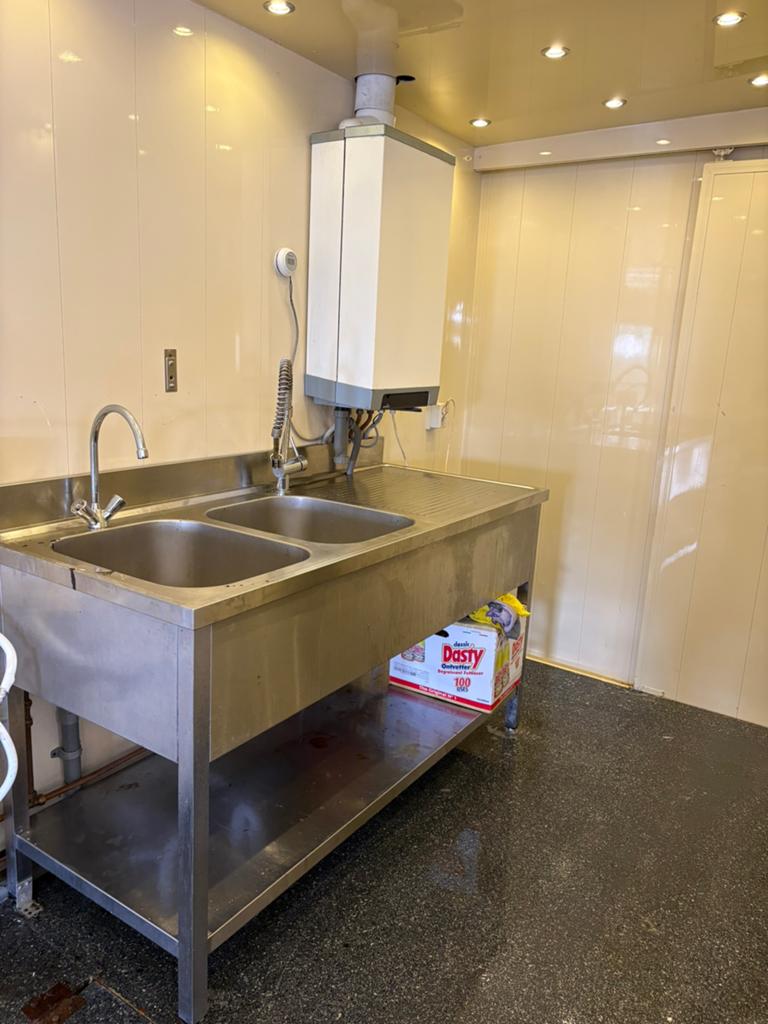 Rvs wastafel 2 spoelbakken, Ophalen, Gebruikt
