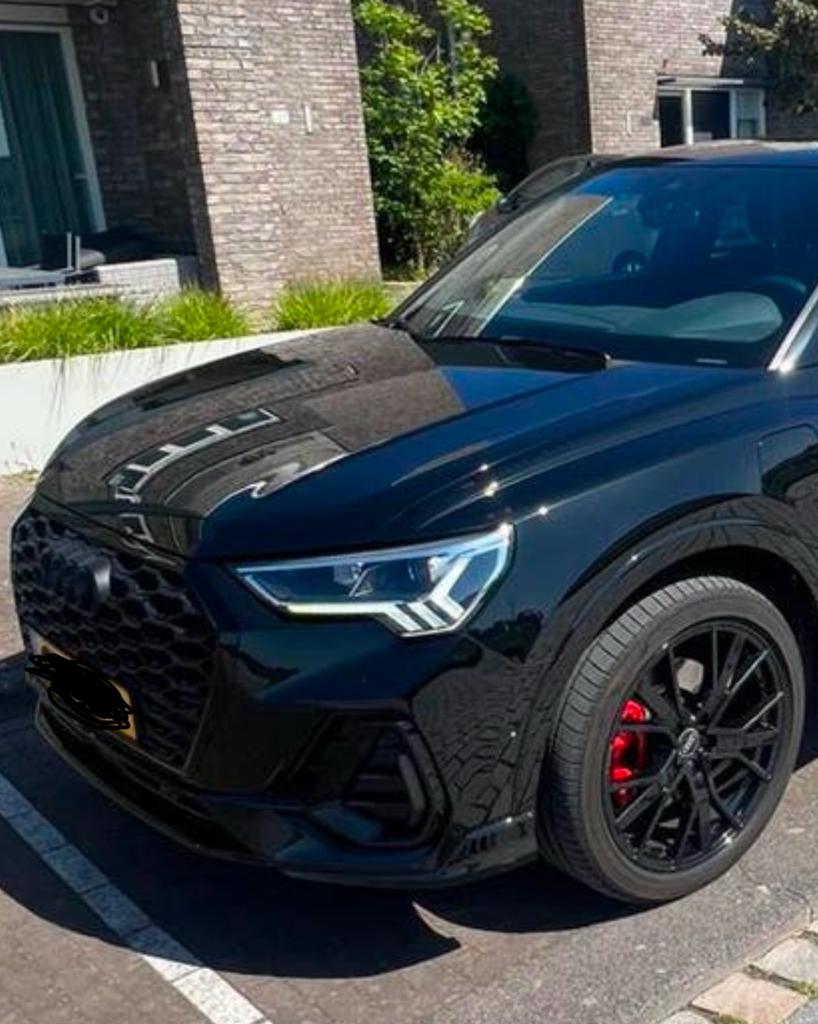 Audi Q3 45 Tfsi e 245pk 3xS Line/Black edition S Tronic 2021, Auto's, Audi, 1715 kg, Zwart, Plug-in hybride, 1395 cc