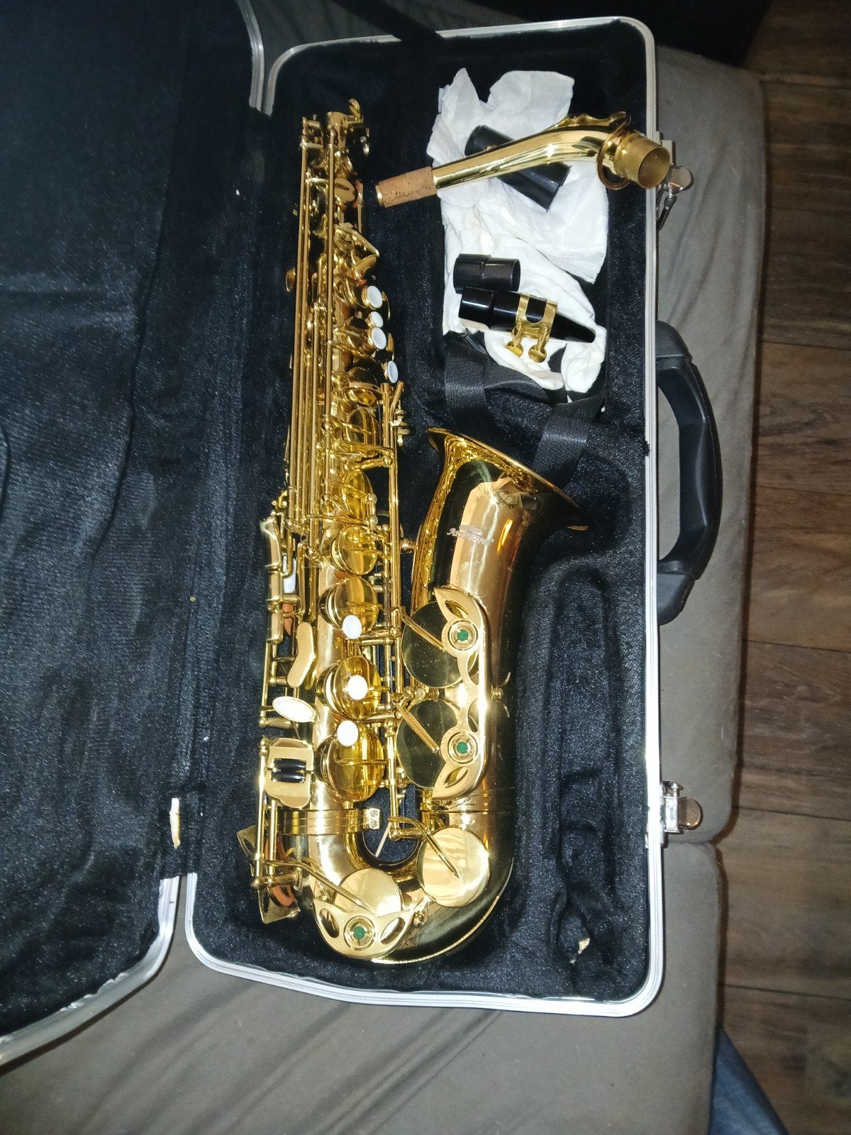 Gouden Altsaxofoon met Koffer - Zo goed als nieuw, Ophalen of Verzenden, Zo goed als nieuw, Alt, Met koffer