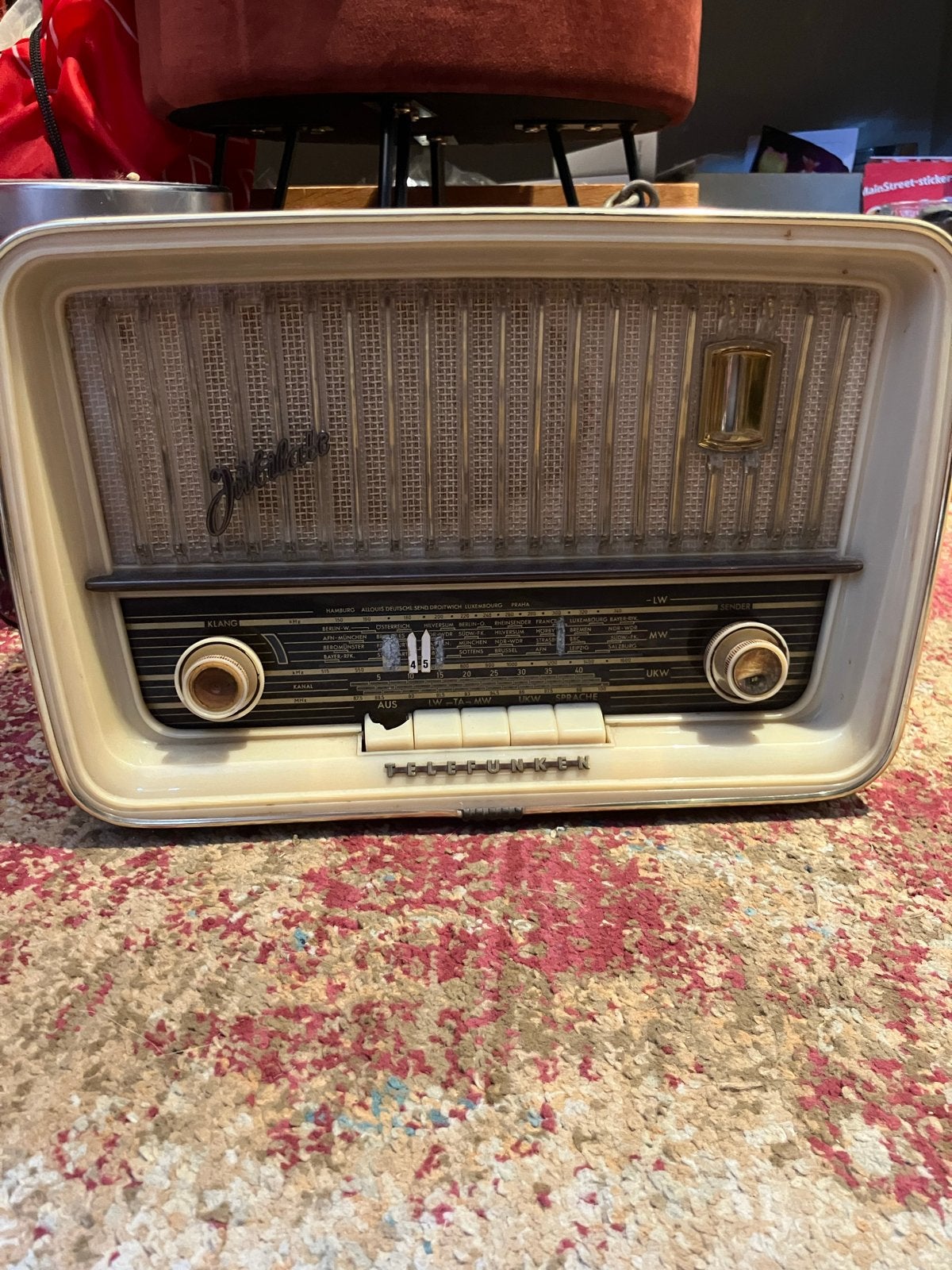 Vintage Telefunken Jubilate 1957 buizenradio, Antiek en Kunst, Antiek | Tv's en Audio, Ophalen of Verzenden