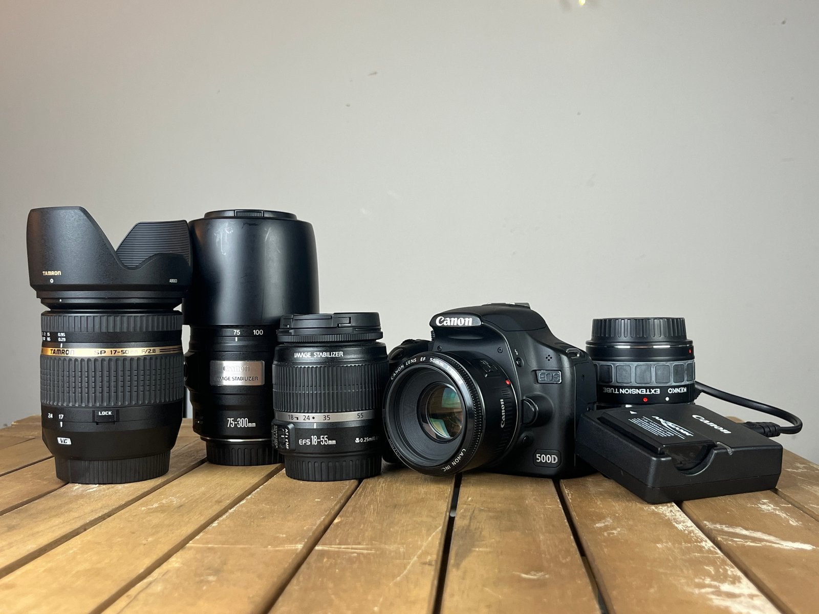 Canon eos 500D compleet met 4 lenzen en extension tube set, Gebruikt, Spiegelreflex, Canon, Ophalen of Verzenden