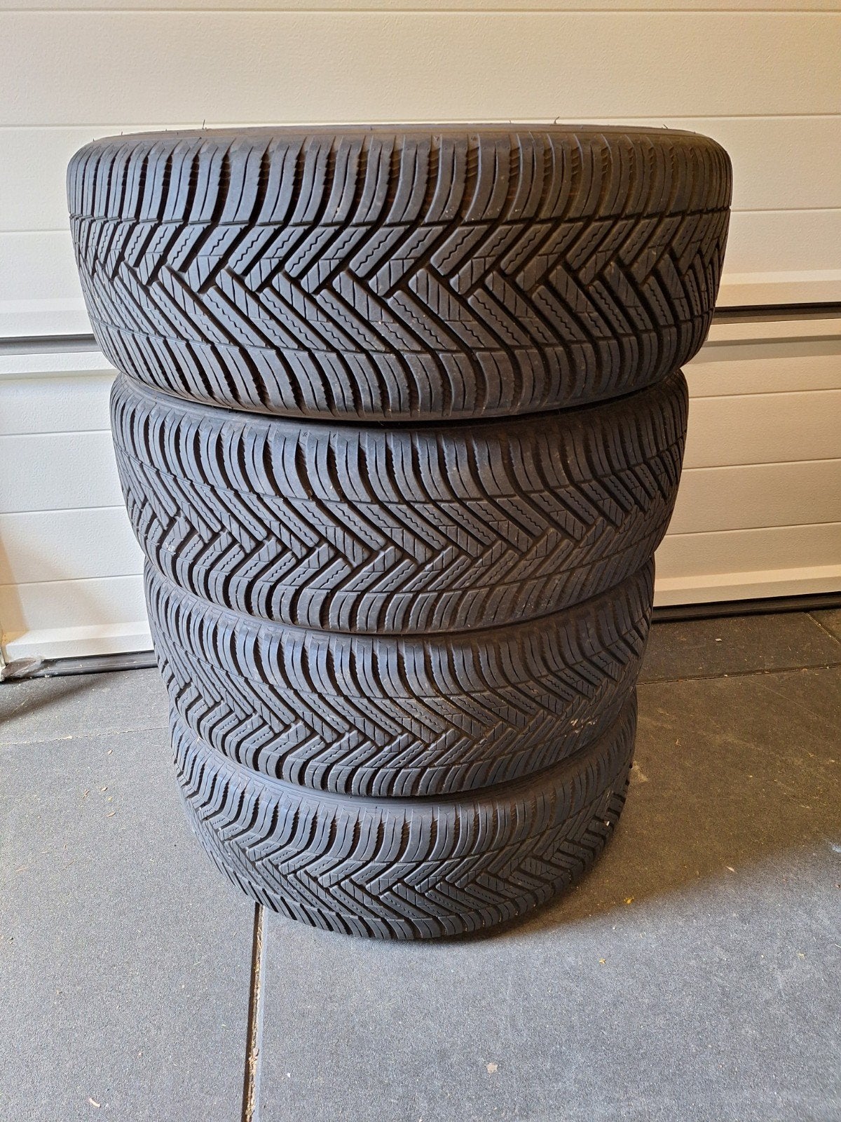 All season Hankook VW Golf, Audi A3, Ophalen, Voor, Audi, Bumper