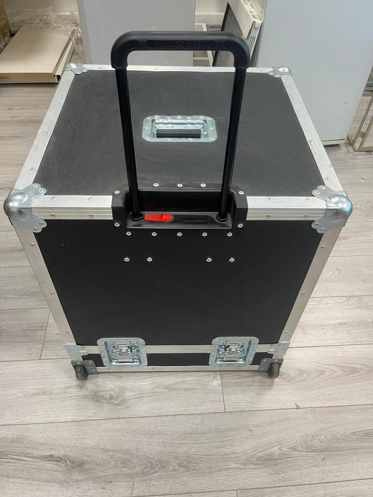 Flightcase met wielen 69X60X58, Ophalen of Verzenden, Zo goed als nieuw, Overige instrumenten, Flightcase