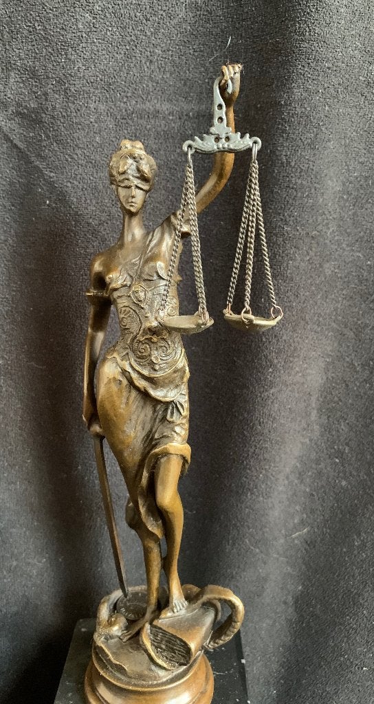 Vrouwe Justitia , hoge sokkel, brons, Ophalen of Verzenden, Brons, Beeld