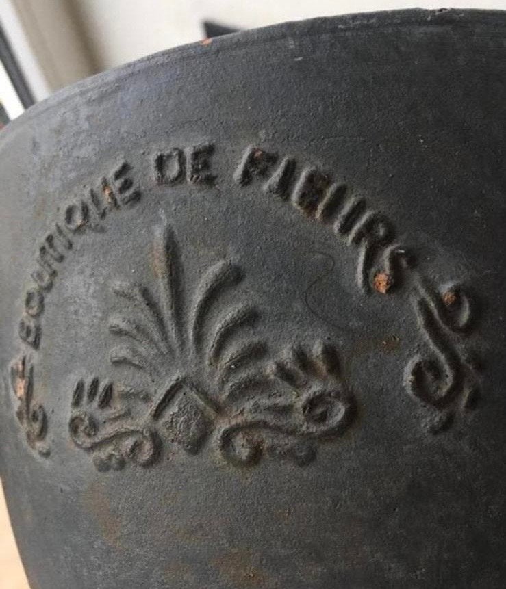 Stijlvolle bloempot 'Boutique de Fleurs' - Grijs, Gebruikt, Rond, Binnen, Minder dan 40 cm