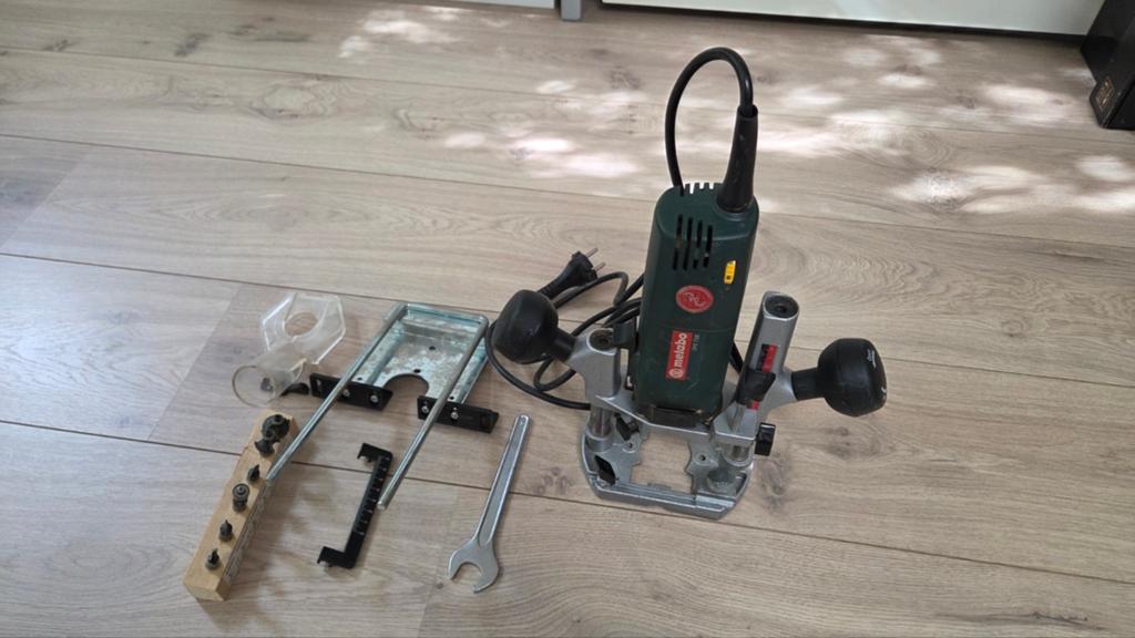 Metabo OFE 738 Bovenfrees - Krachtig en Compleet, Ophalen, Gebruikt, Bovenfrees, Metabo