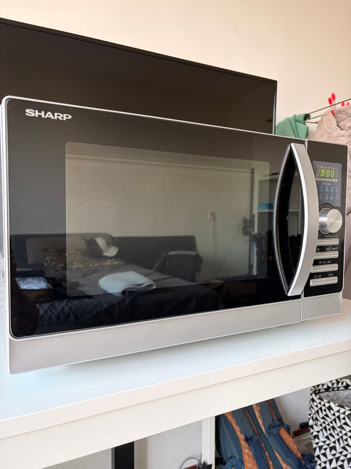 SHARP R843INW - Combimagnetron - 900 W - Inhoud 25L, Witgoed en Apparatuur, Magnetrons, Ophalen, Combimagnetron, Grill, Zo goed als nieuw