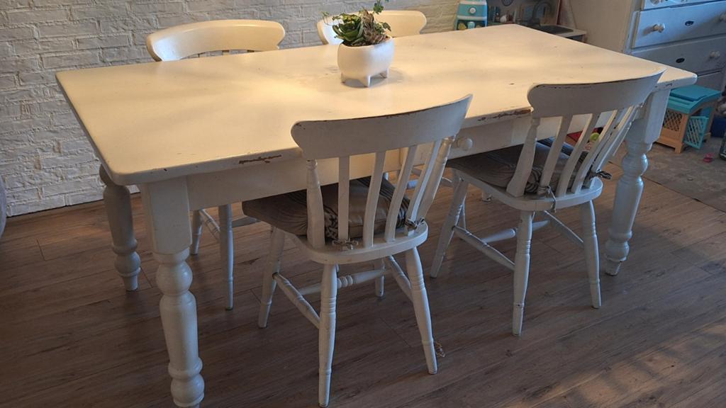 Brocante eethoek + gratis stoelen zaterdag 22-05 ophalen!!, Ophalen, Gebruikt, Rechthoekig, 50 tot 100 cm