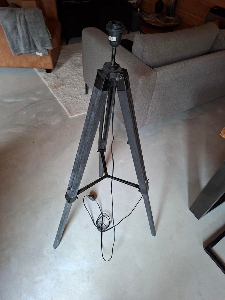 Lampenvoet zwart, Ophalen, Minder dan 100 cm