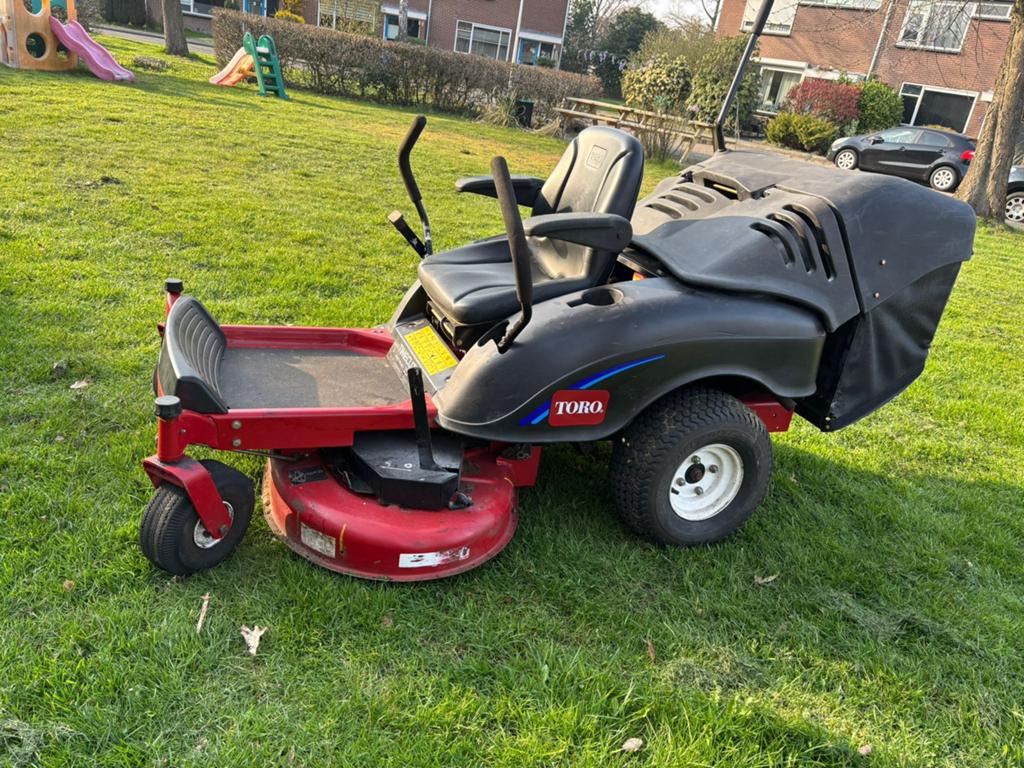 Te Koop: Zeer nette Toro zero turn zitmaaier, Tuin en Terras, Zitmaaiers, Zo goed als nieuw, 90 tot 120 cm, Elektrische starter
