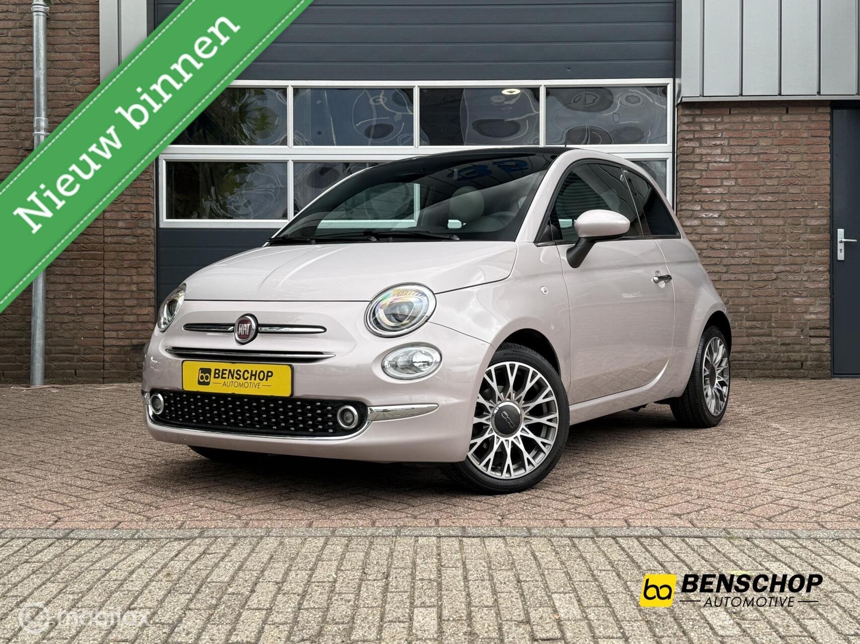 Fiat 500 1.0 Hybrid Star Panodak Navi Carplay PDC 16 inch Cr, Auto's, Fiat, Voorwielaandrijving, 4 stoelen, Wit, Handgeschakeld