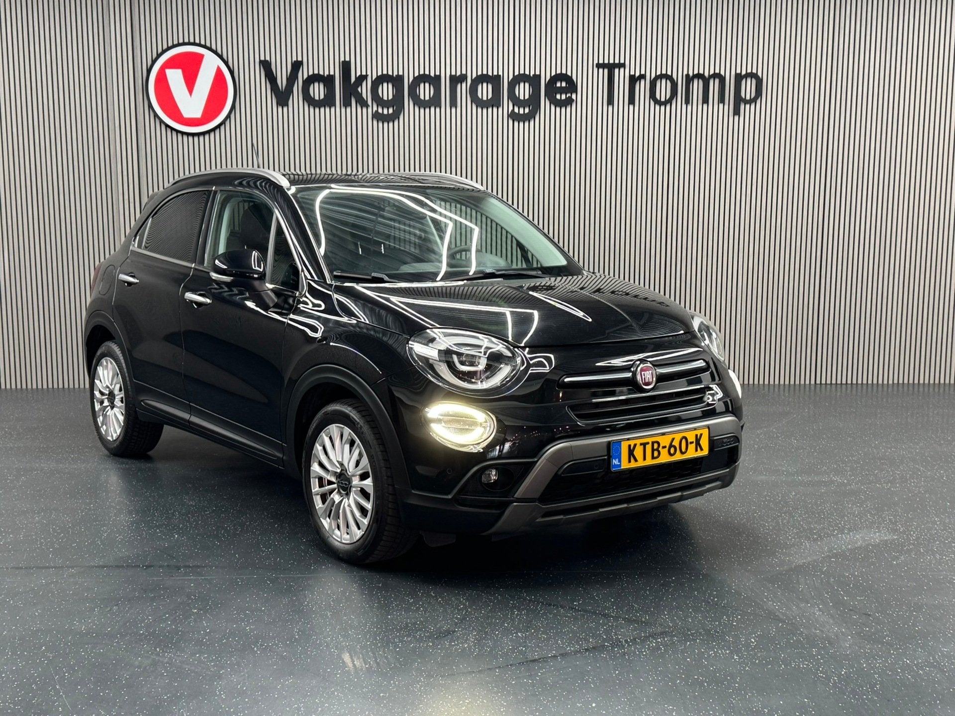 Fiat 500 X 1.0 GSE keyless| leder|elektrische stoelen, Auto's, Voorwielaandrijving, 500X, Zwart, Leder