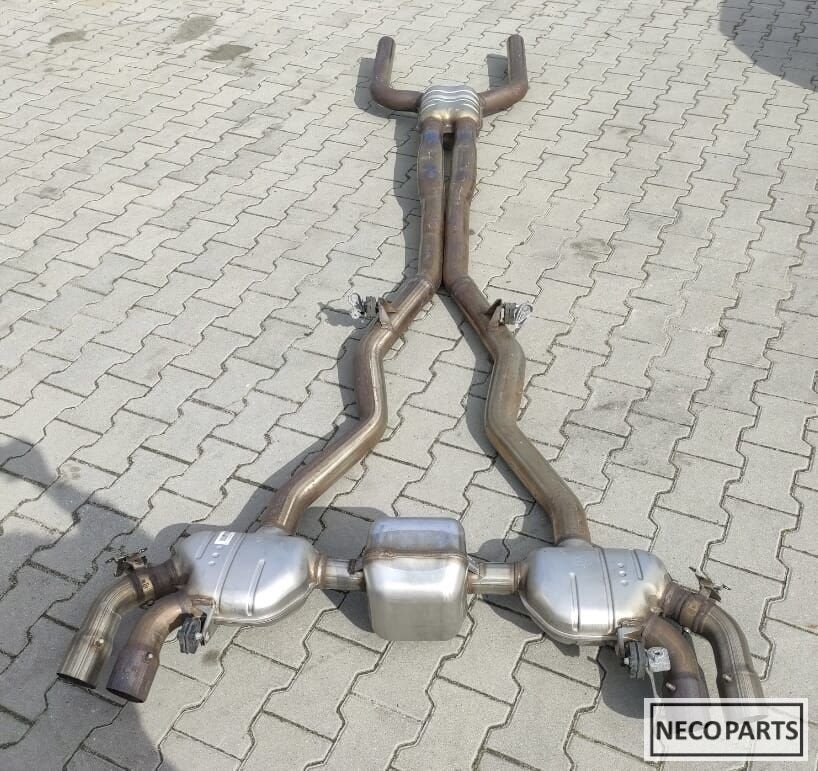 BMW M5 F90 M UITLAAT ORIGINEEL 8071111, Gebruikt, -, -, Ophalen of Verzenden