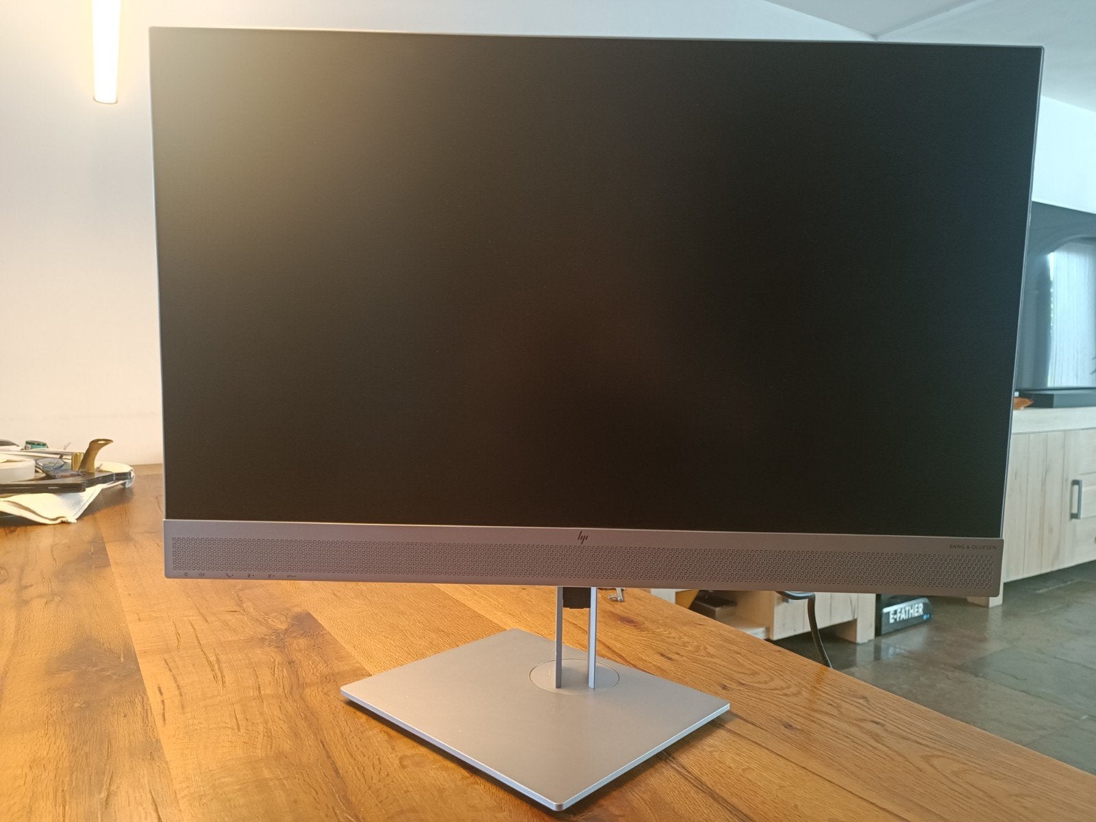 HP EliteDisplay E273m monitor 27 inch met Bang & Olufsen, Computers en Software, Monitoren, Ophalen, HP, Ingebouwde speakers, Gebruikt