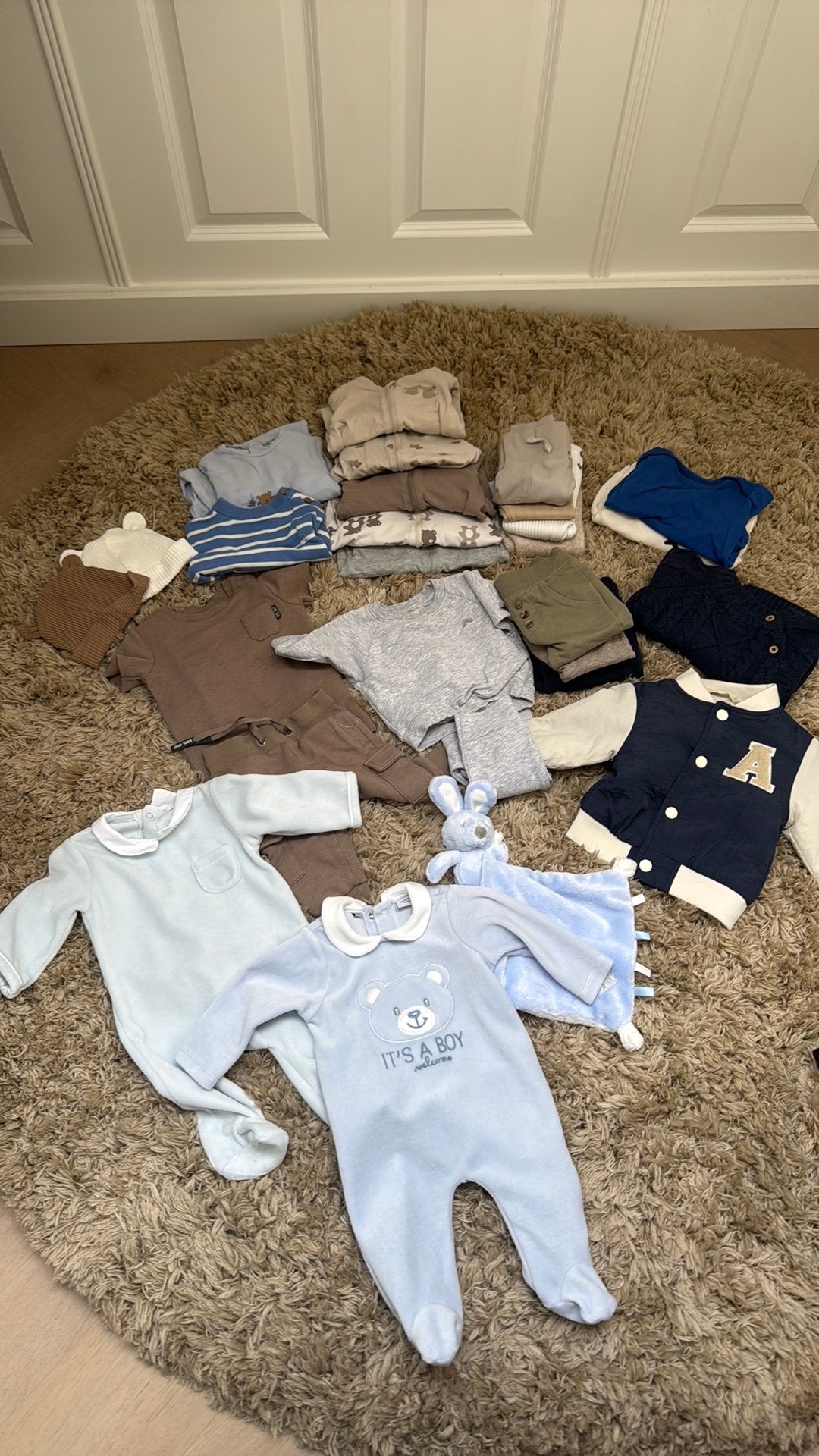 Grote kledingbundel voor babyjongen - maat 68, Ophalen, ., Zo goed als nieuw, .
