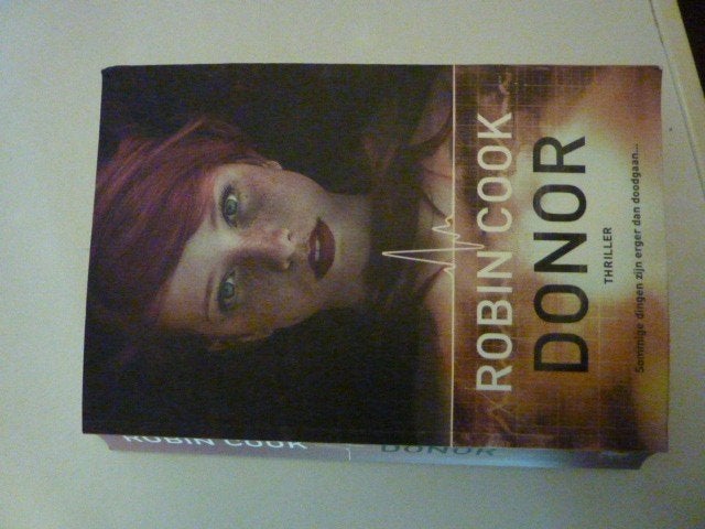 Robin Cook - Donor, Boeken, Thrillers, Zo goed als nieuw, Amerika, Verzenden