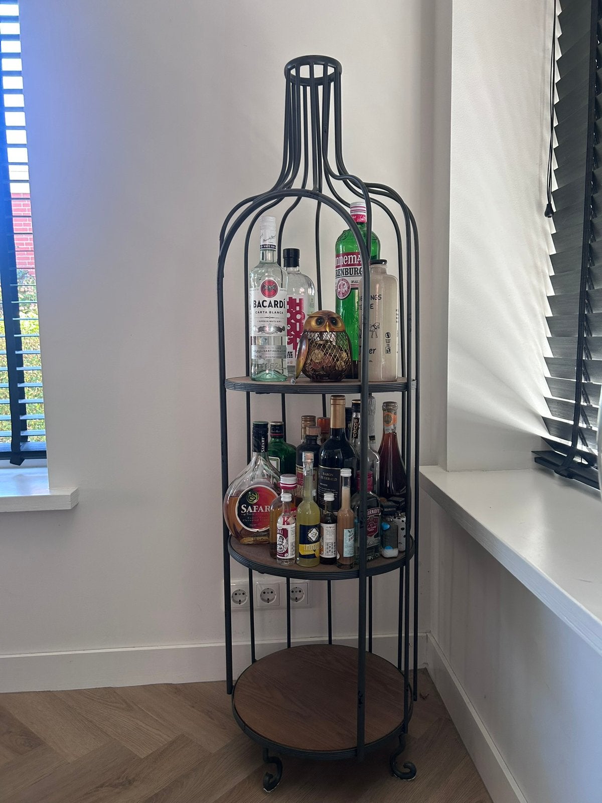 Drankenkast, Ophalen, Gebruikt, Metaal, 25 flessen of meer